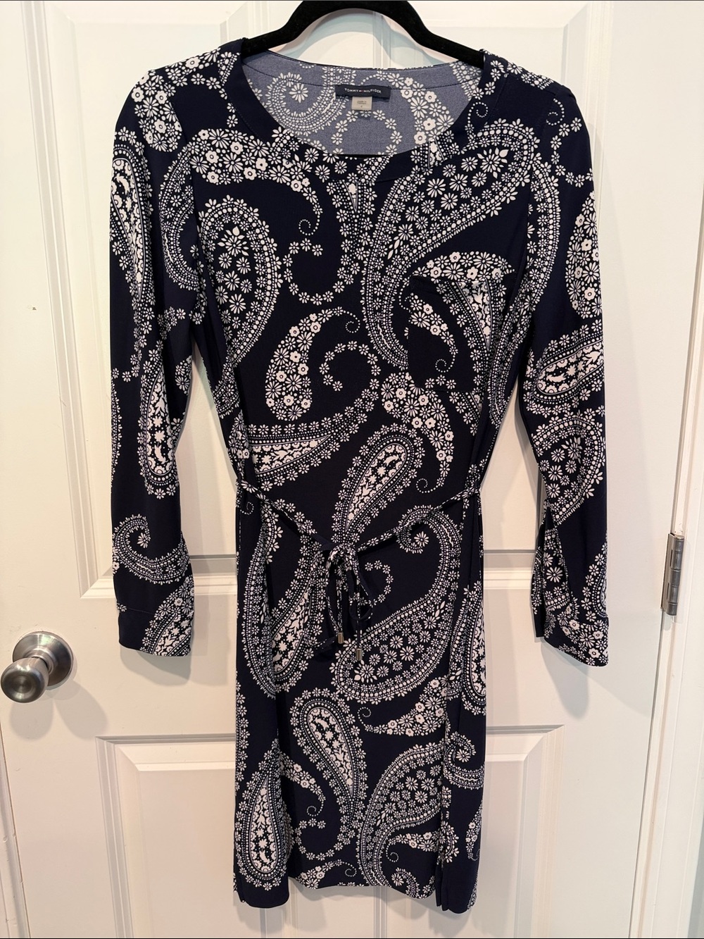 Tommy Hilfiger Navy and White Paisley Tie-Waist Long Sleeve Dress